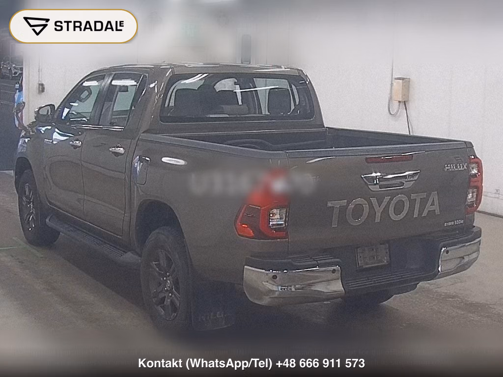 TOYOTA HILUX 4D 4WD Z, miniaturka 3