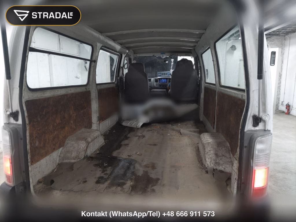 NISSAN CARAVAN 4D, miniaturka 7