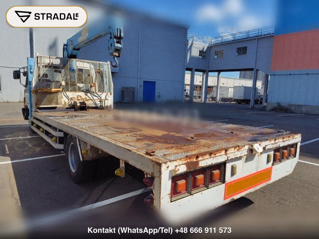 UD TRUCKS CONDOR, miniaturka 3
