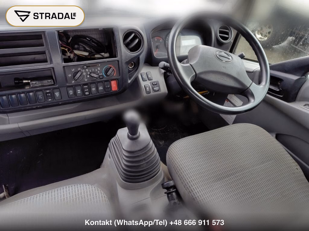 HINO DUTRO 2D 4WD, miniaturka 4
