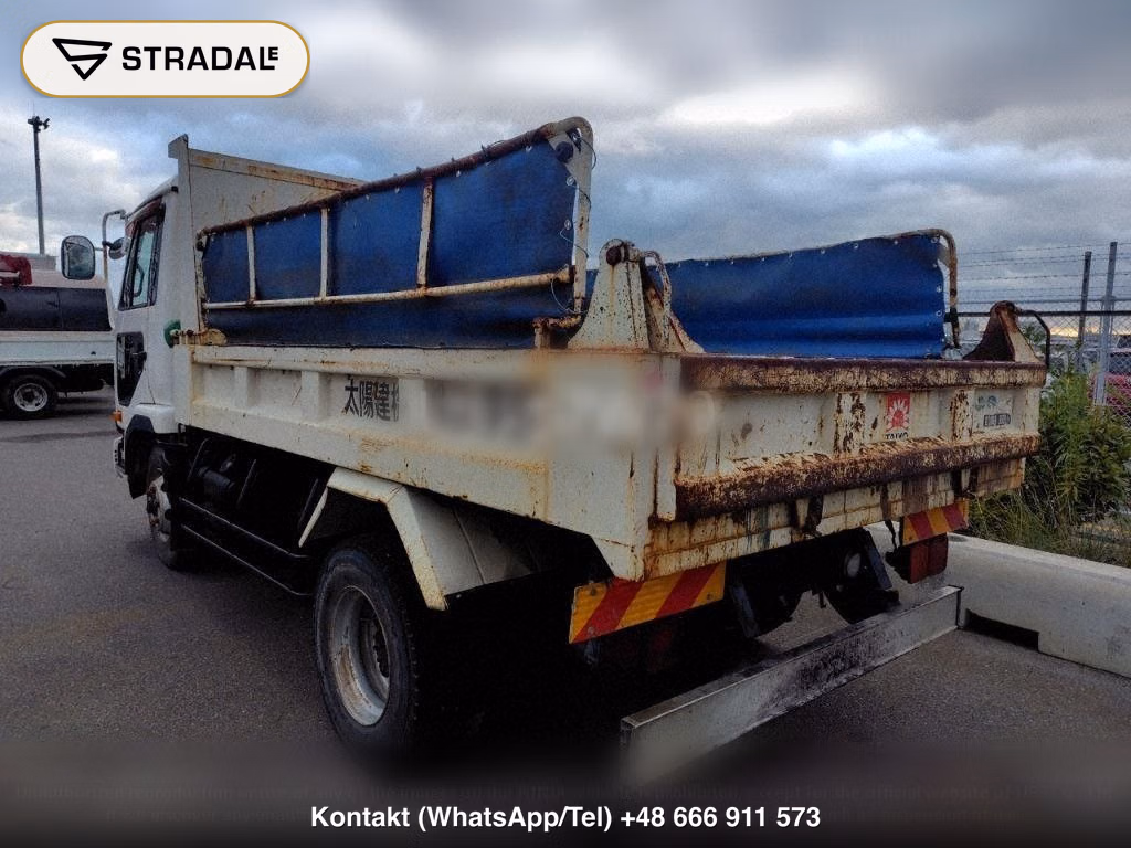 UD TRUCKS CONDOR 2D, miniaturka 3