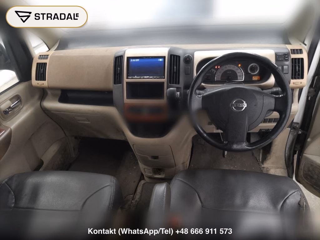 NISSAN SERENA 5D, miniaturka 4