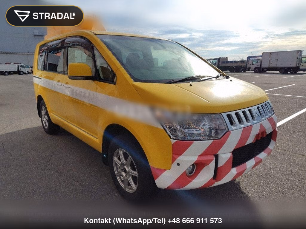 MITSUBISHI DELICA D:5 4WD M, miniaturka 2