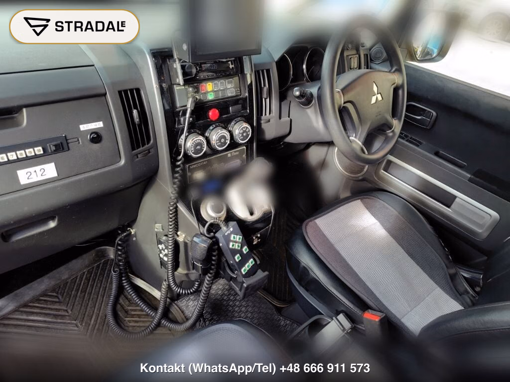 MITSUBISHI DELICA D:5 4WD M, miniaturka 4