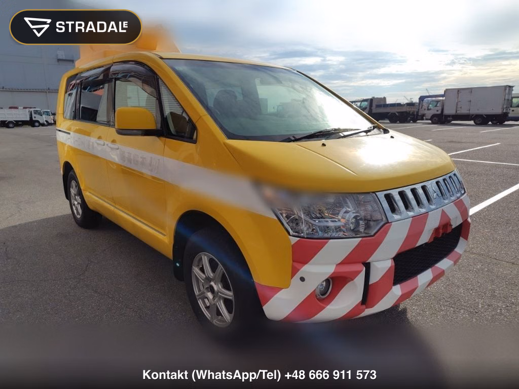 MITSUBISHI DELICA D:5 4WD M 2016, aukcja z Japonii, zdjęcie 1