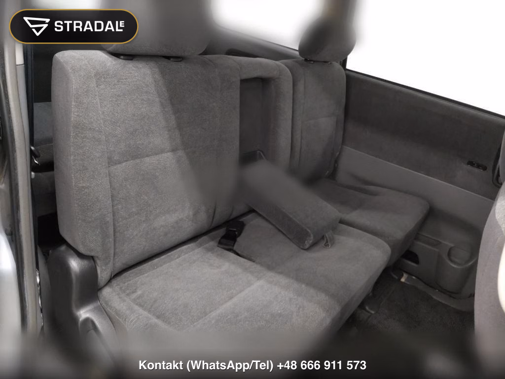 TOYOTA NOAH, miniaturka 7