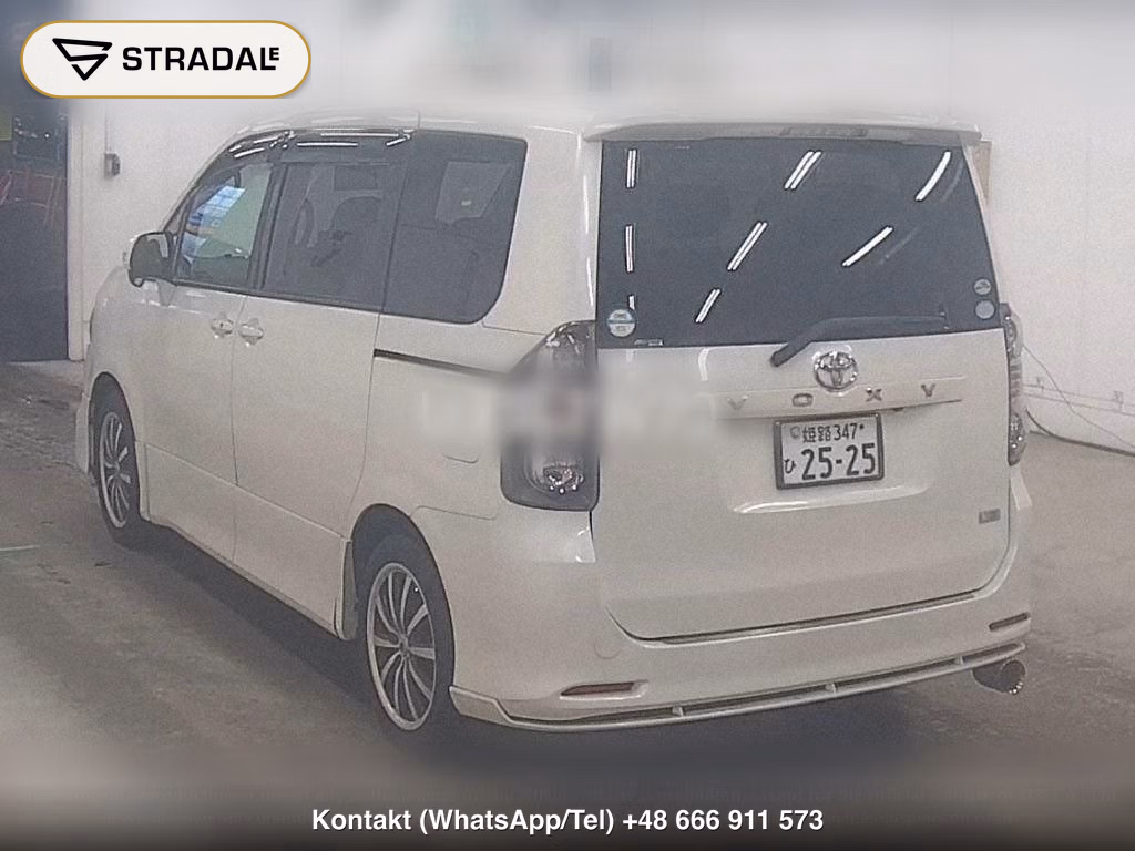 TOYOTA VOXY ZS, miniaturka 3