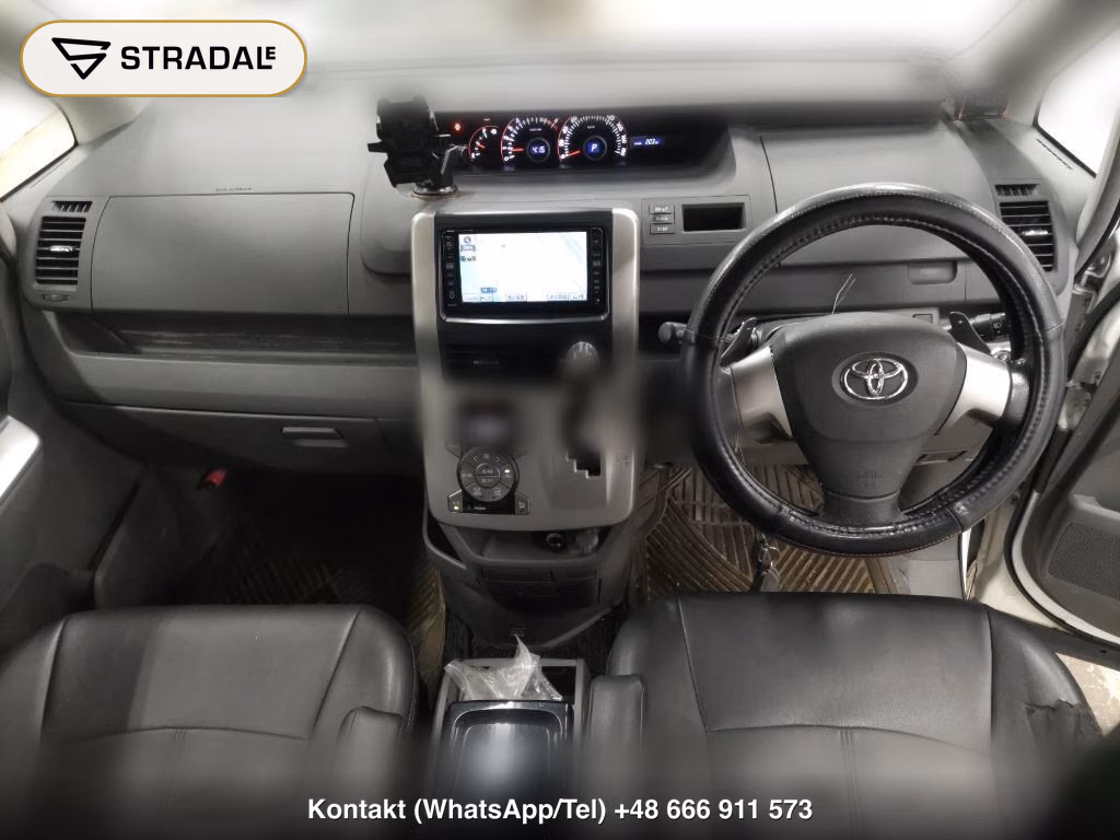 TOYOTA VOXY ZS, miniaturka 4