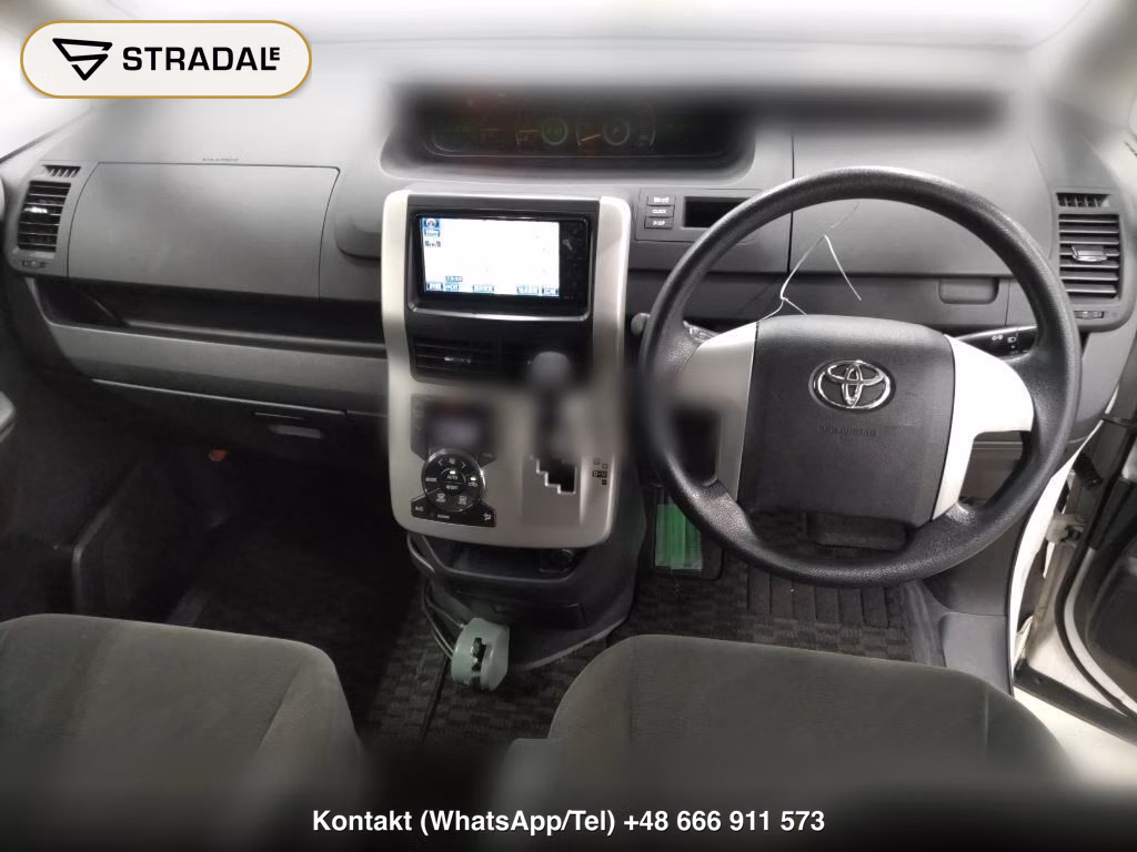 TOYOTA NOAH YY, miniaturka 4