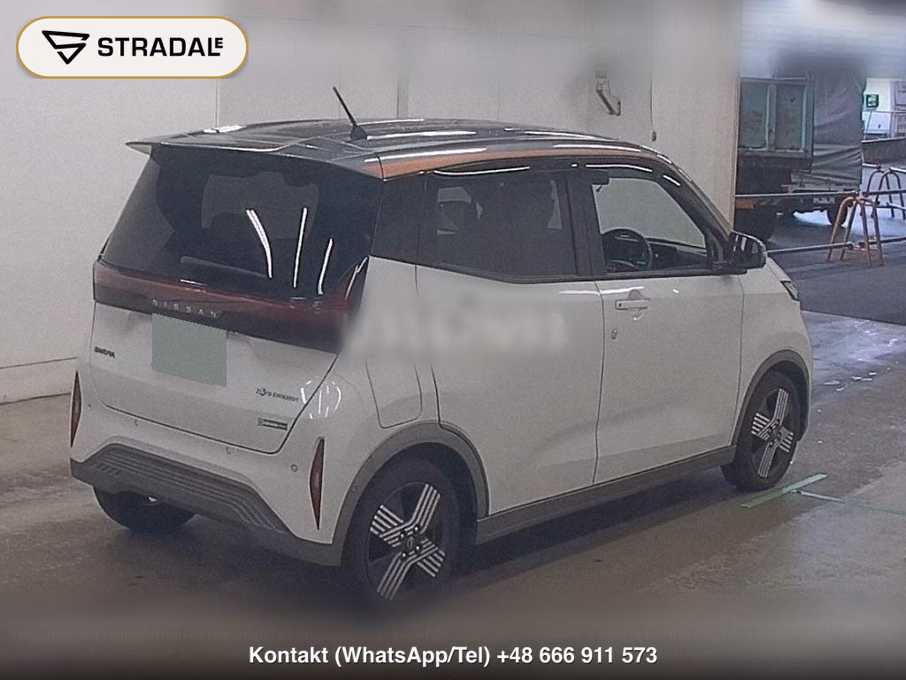 NISSAN SAKURA G, miniaturka 6