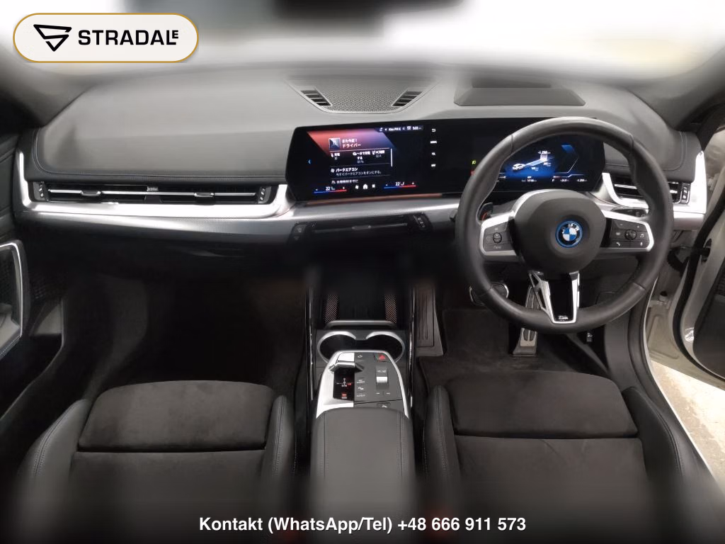 BMW IX1 EDRIVE 20 M-SPORT, miniaturka 4