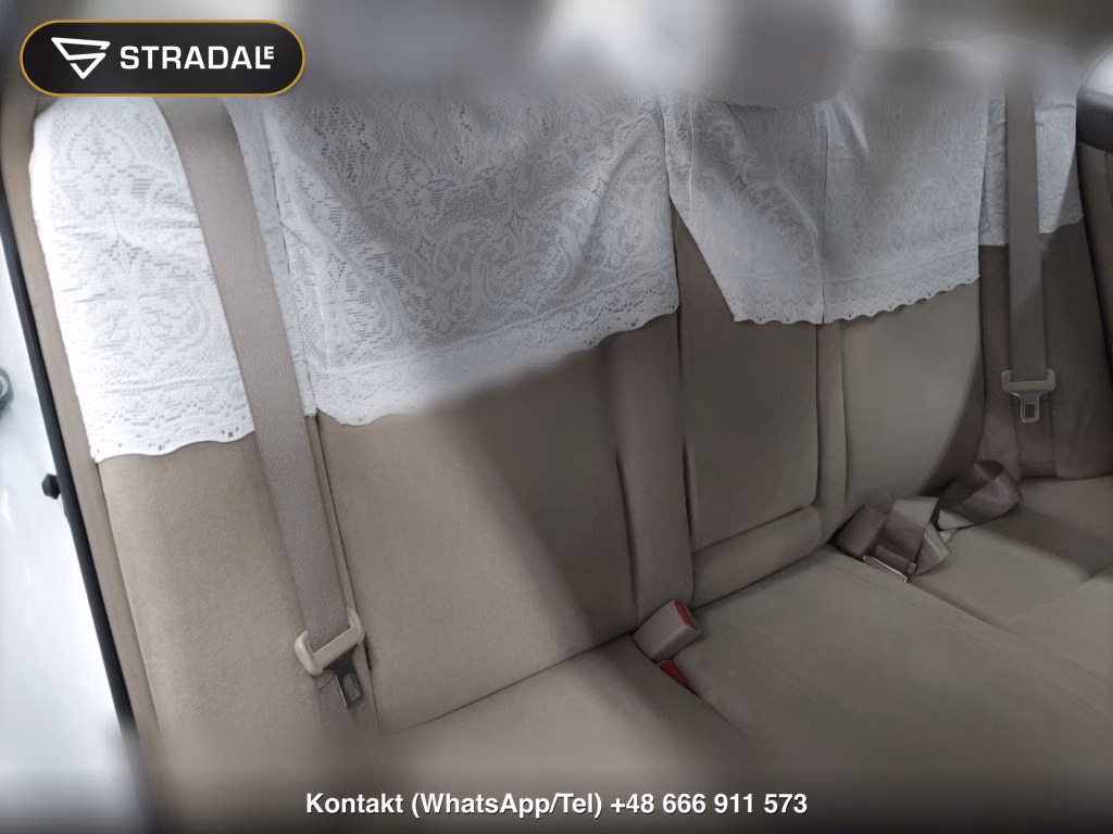 TOYOTA COROLLA 4D LUXEL, miniaturka 7