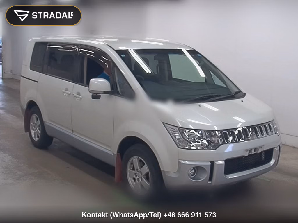 MITSUBISHI DELICA D:5 G POWER PACKAGE 2015, aukcja z Japonii, zdjęcie 1