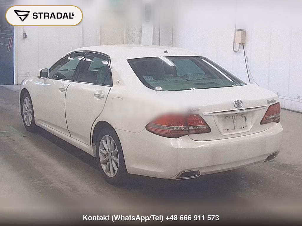 TOYOTA CROWN 4D 3.0 ROYAL SALOON ANNIVERSARY EDITION, miniaturka 3