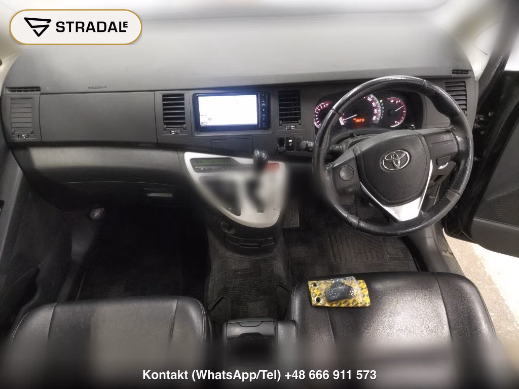 TOYOTA ISIS PLATANA V SELECTION WHITE INTERIOR PACKA, miniaturka 4