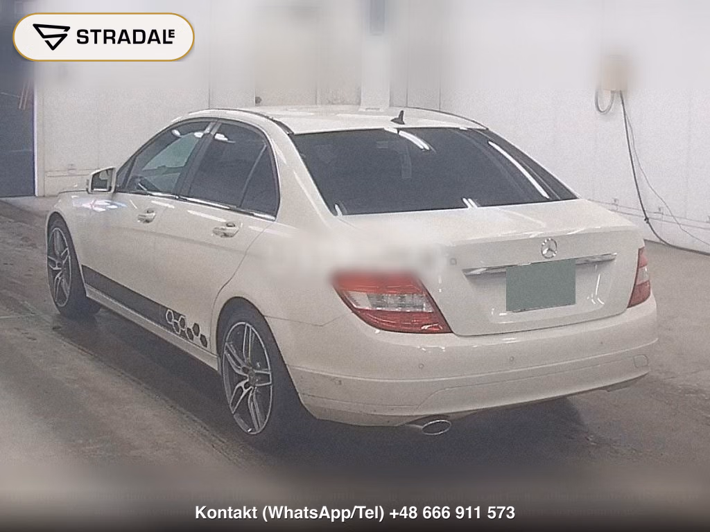 MERCEDES BENZ C-CLASS 4D, miniaturka 3