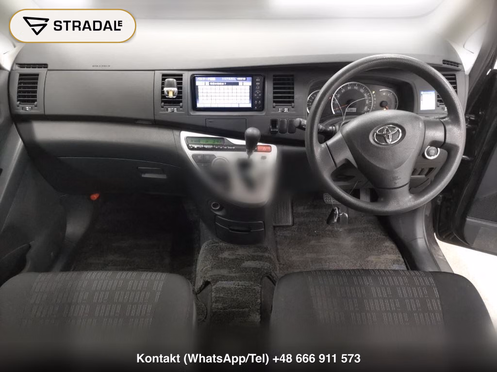 TOYOTA ISIS PLATANA, miniaturka 4