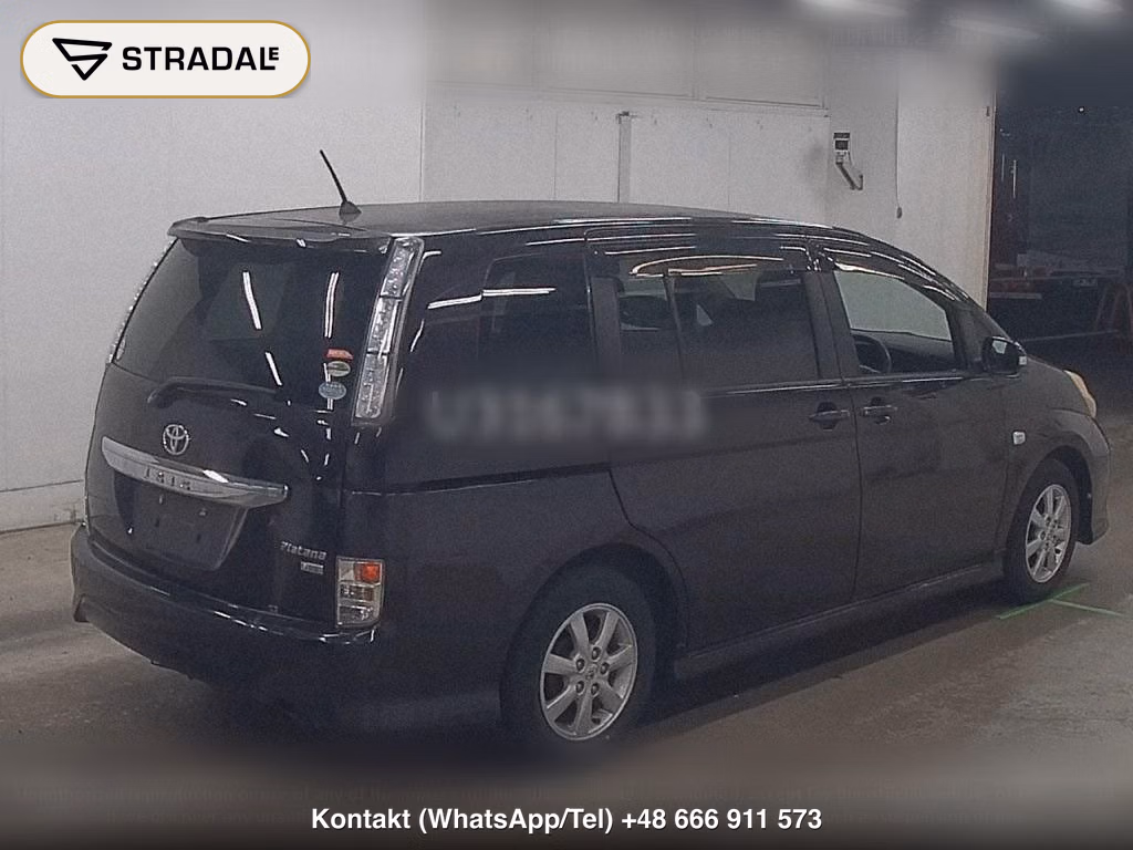 TOYOTA ISIS PLATANA, miniaturka 6