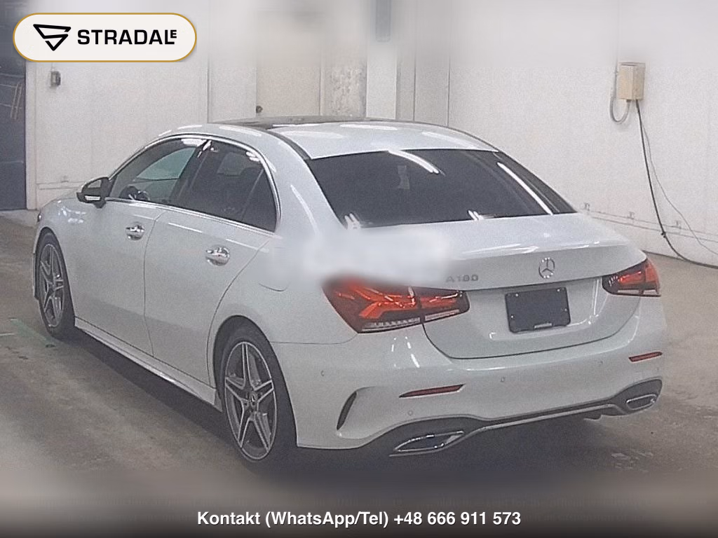MERCEDES BENZ A-CLASS SEDAN A180 STYLE SEDAN AMG LINE, miniaturka 3