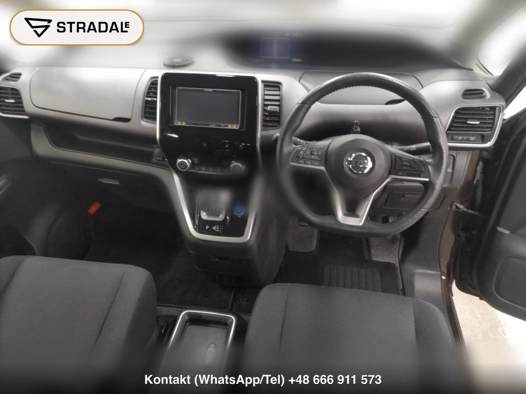 NISSAN SERENA 5D E-POWER XV, miniaturka 4