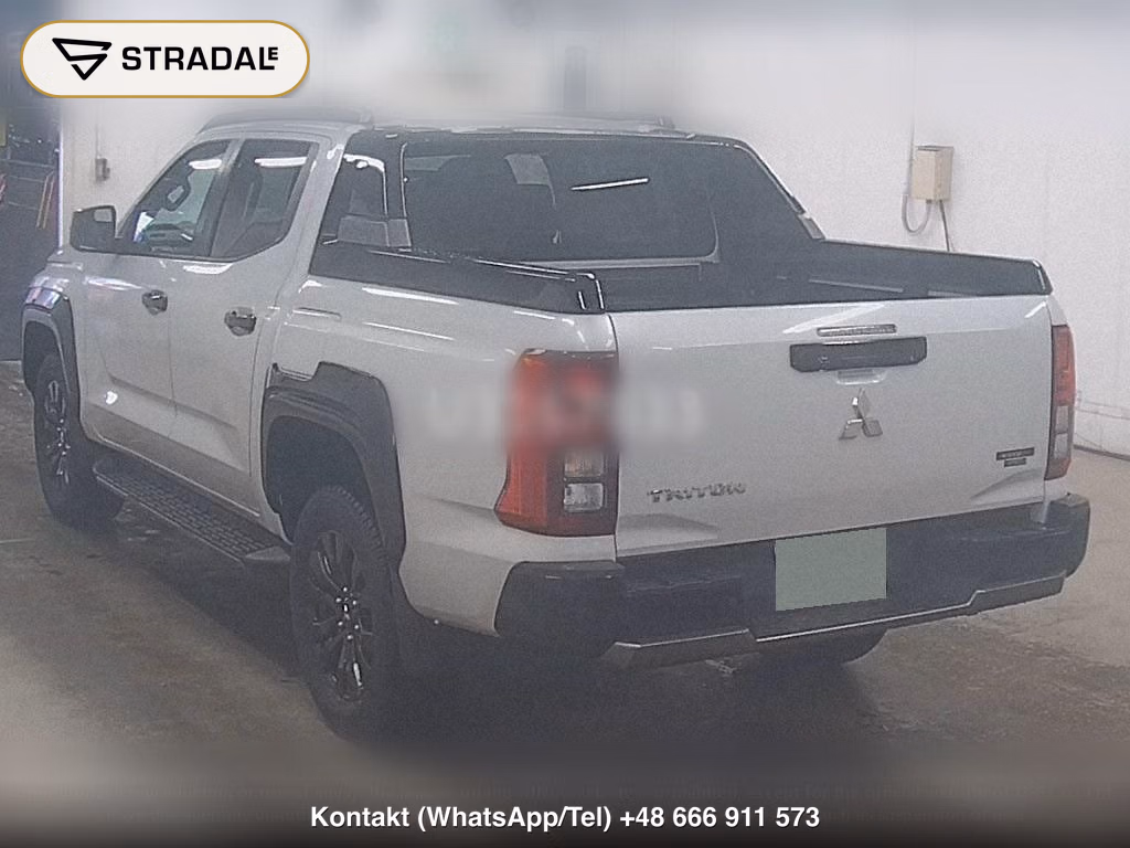 MITSUBISHI TRITON 4WD GSR, miniaturka 3