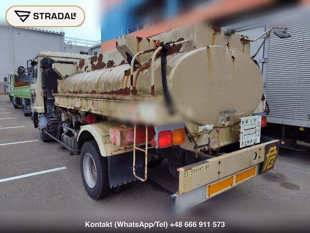 UD TRUCKS CONDOR, miniaturka 3