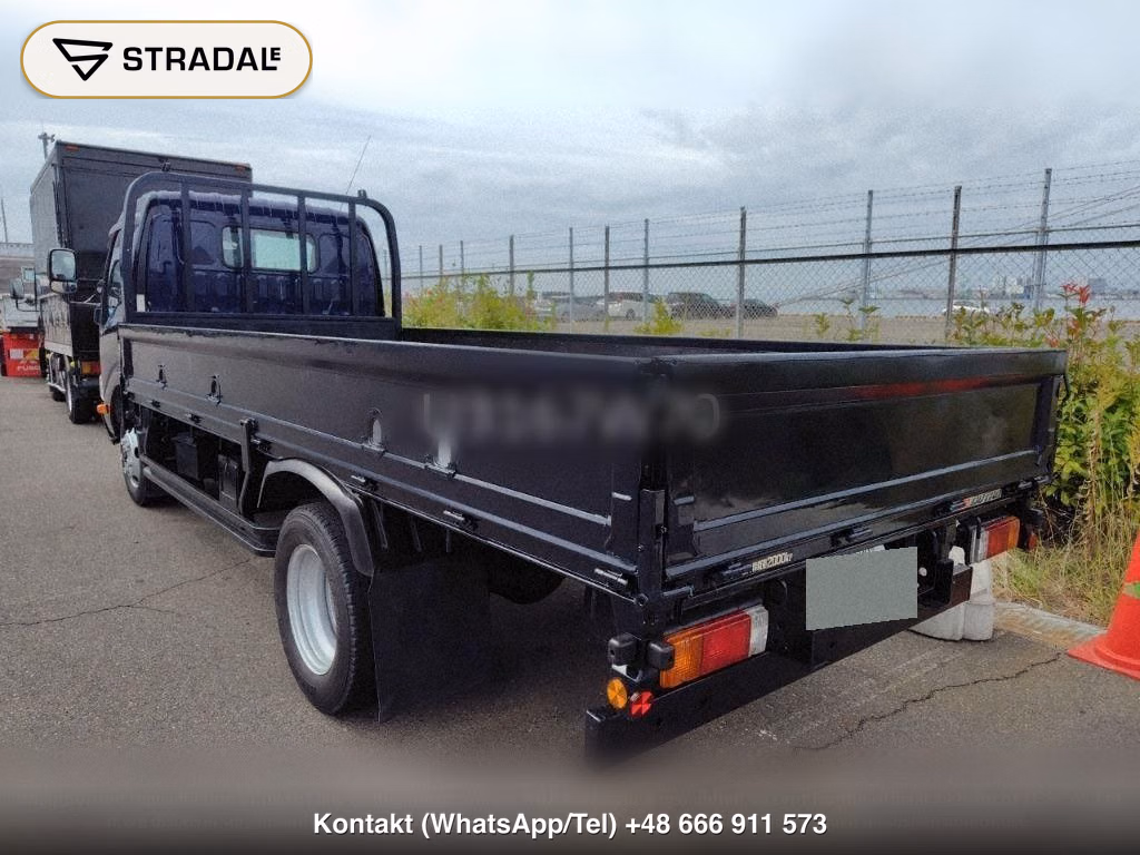 HINO DUTRO 2D 4WD, miniaturka 3