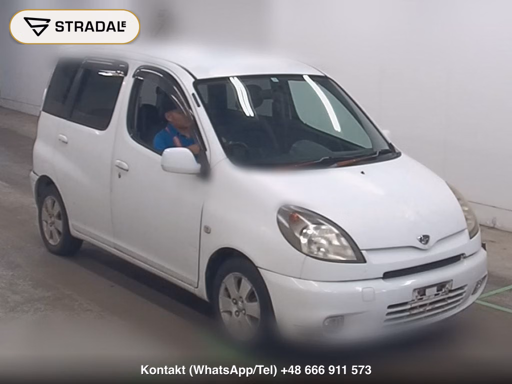 TOYOTA FUNCARGO X 2000, aukcja z Japonii, zdjęcie 1