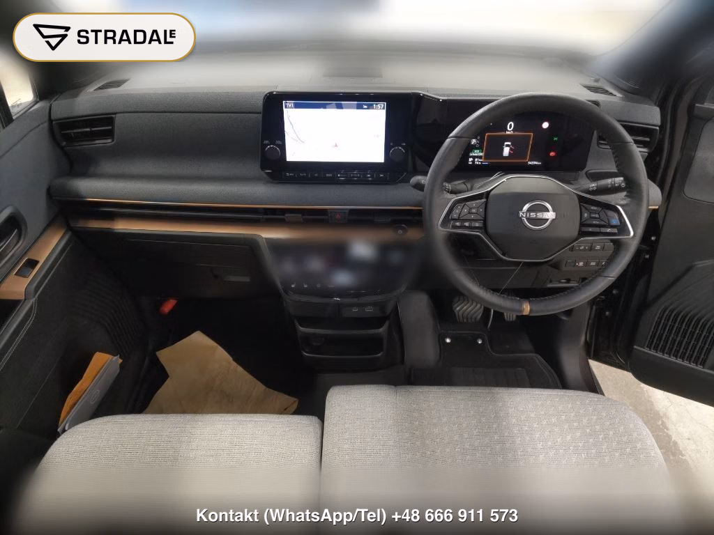 NISSAN SAKURA G, miniaturka 4