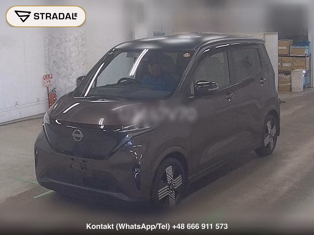 NISSAN SAKURA G, miniaturka 5