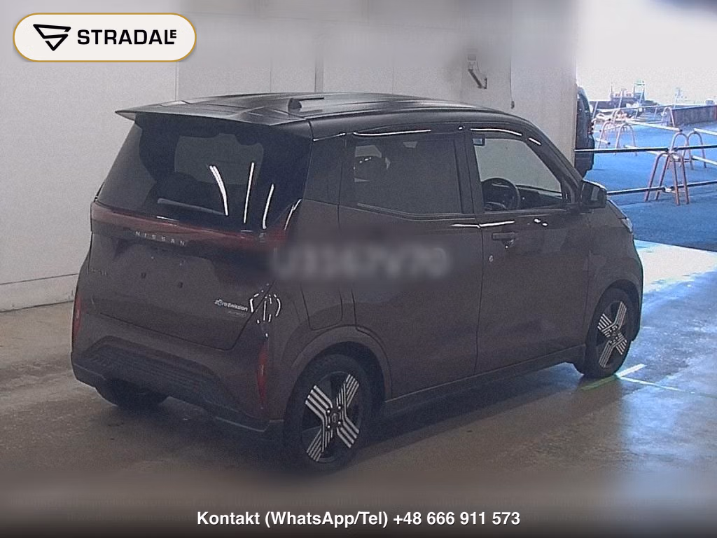 NISSAN SAKURA G, miniaturka 6