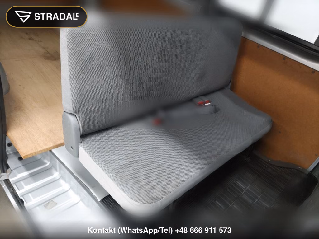 TOYOTA HIACE VAN 5D, miniaturka 7