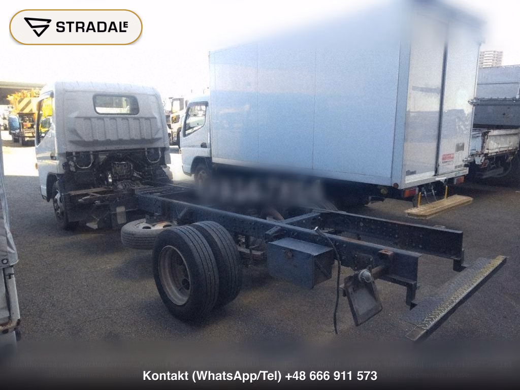MITSUBISHI FUSO CANTER 2D, miniaturka 3