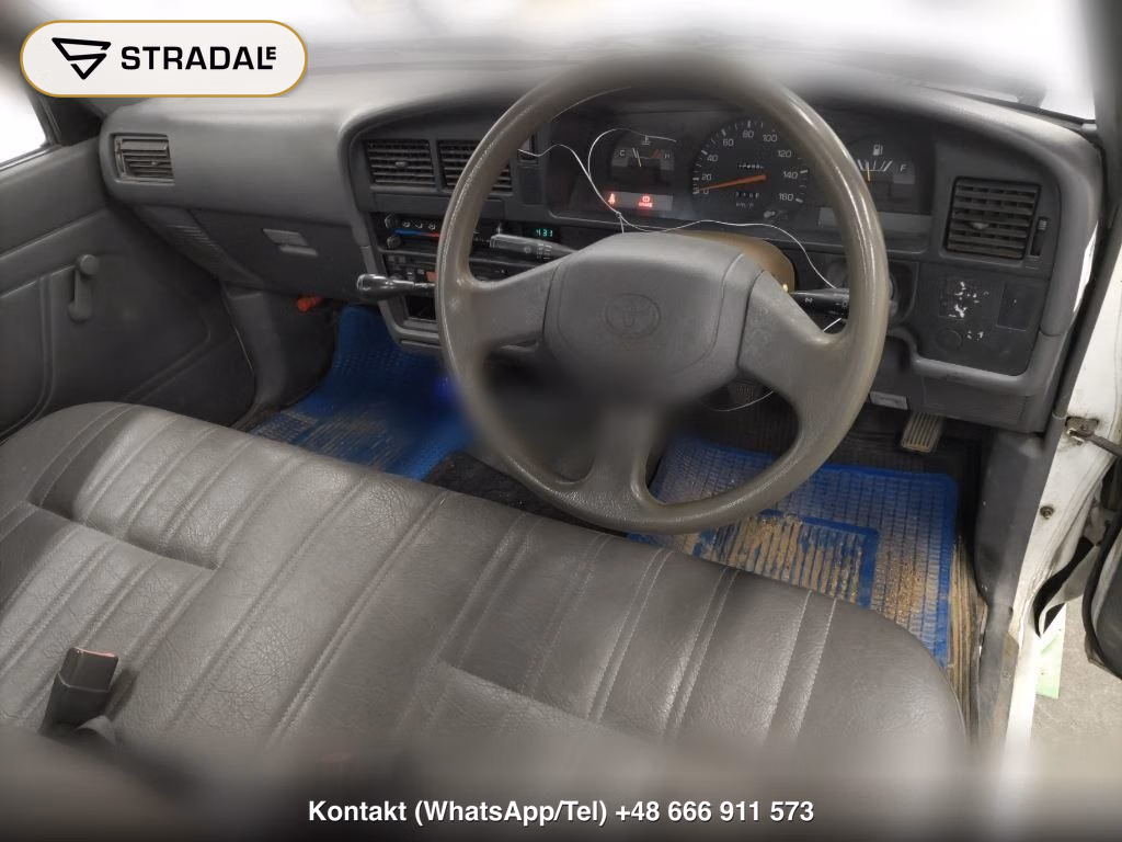 TOYOTA HILUX DX, miniaturka 4
