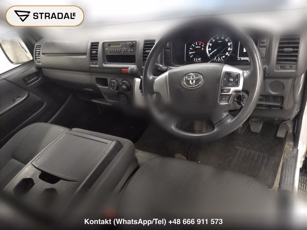 TOYOTA HIACE VAN 5D 4WD DX, miniaturka 4