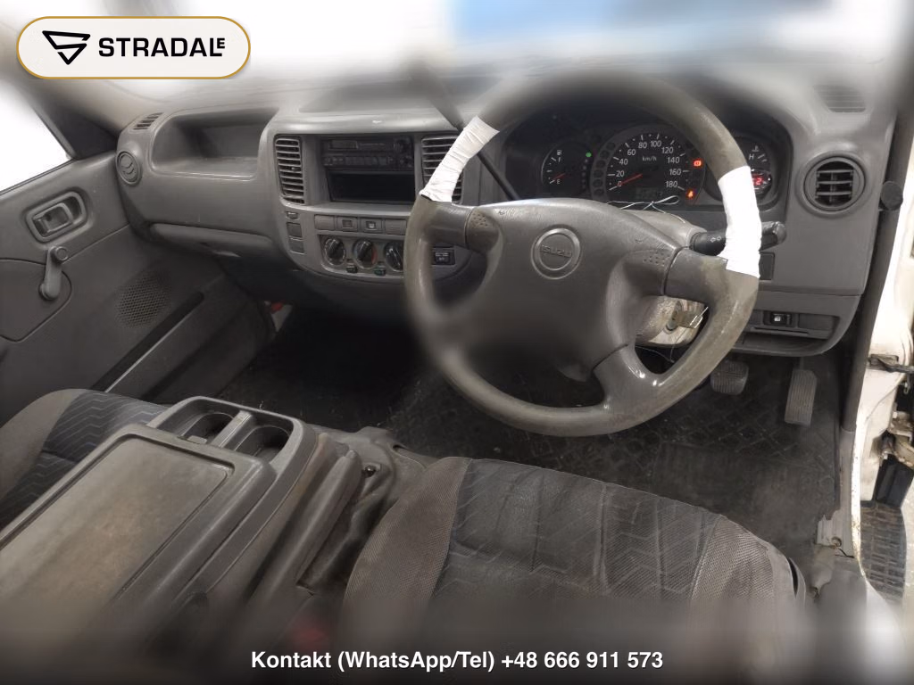 ISUZU COMO 4D, miniaturka 4