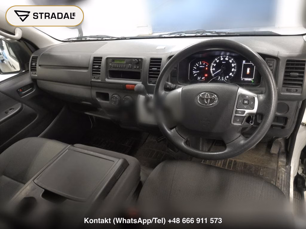 TOYOTA HIACE VAN 5D 4WD DX, miniaturka 4