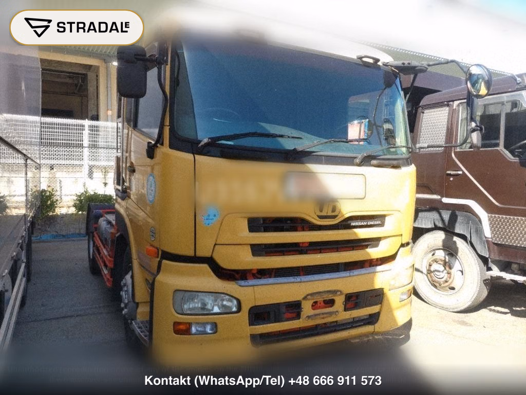 UD TRUCKS QUON TRACTOR, miniaturka 2