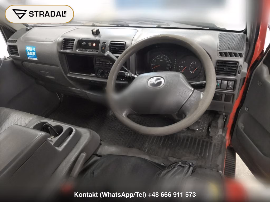 MAZDA BONGO VAN 4D DX, miniaturka 4