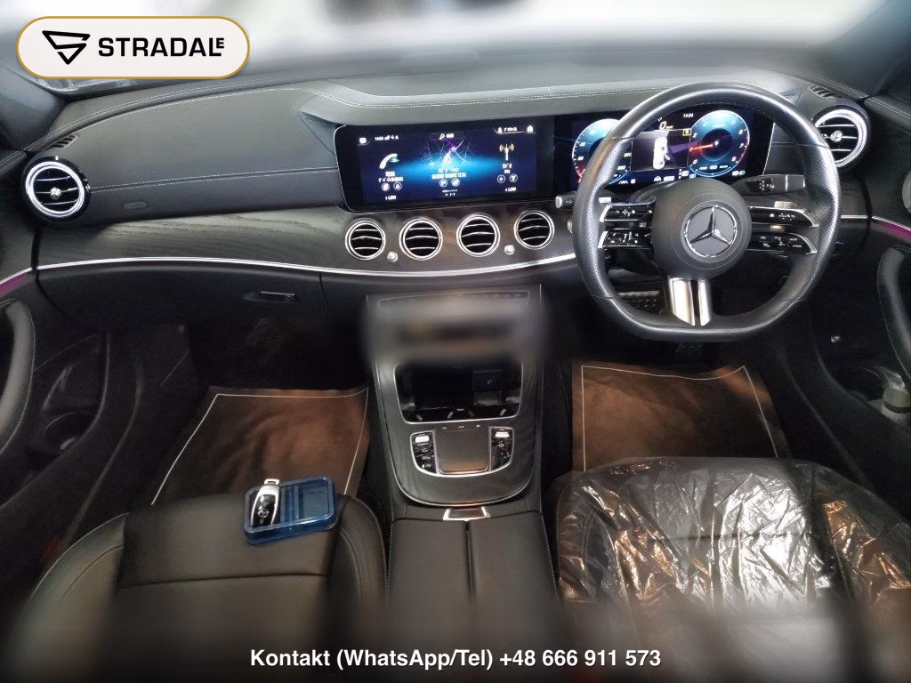 MERCEDES BENZ E-CLASS 4D E200 SPORTS BSG MODEL, miniaturka 4