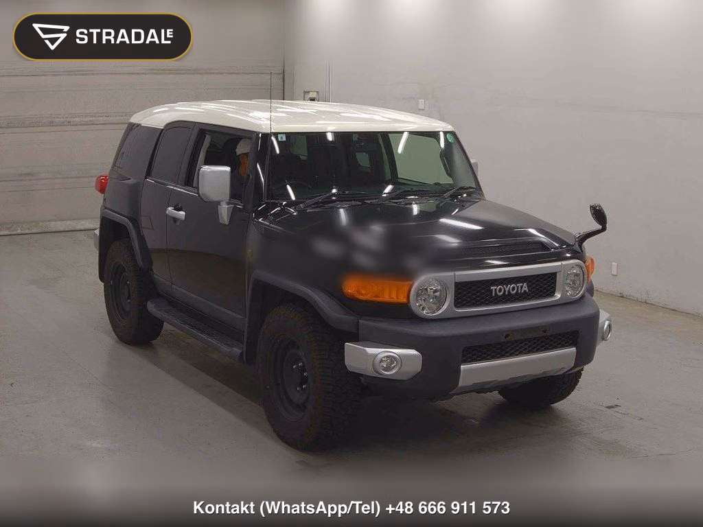 TOYOTA FJ CRUISER 4WD BASE GRADE 2015, aukcja z Japonii, zdjęcie 1