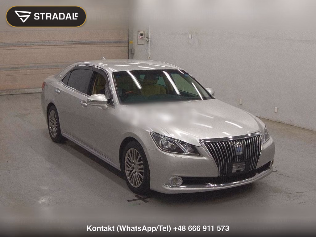 TOYOTA CROWN MAJESTA 4D F VERSION, miniaturka 2