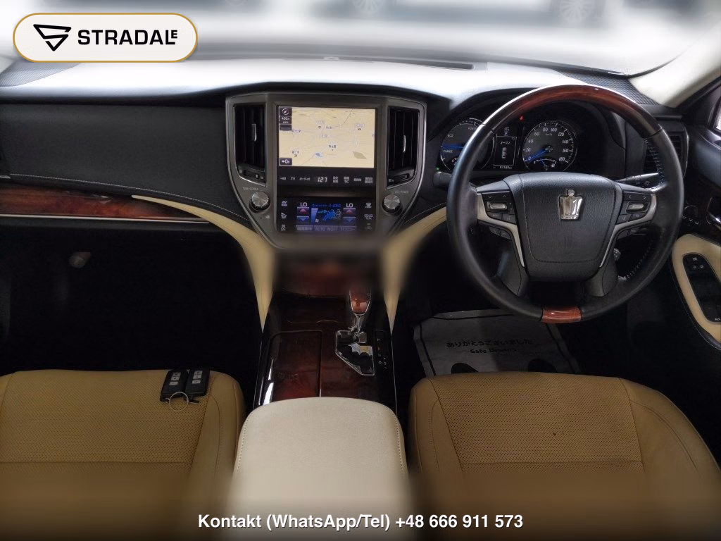 TOYOTA CROWN MAJESTA 4D F VERSION, miniaturka 4