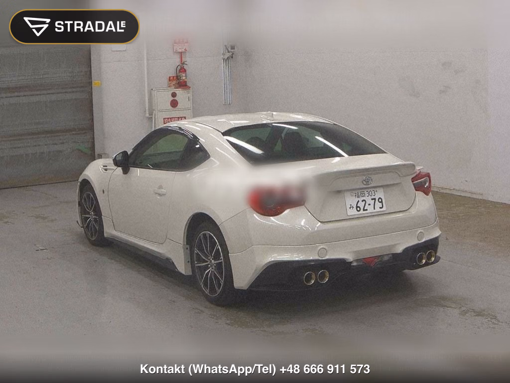 TOYOTA 86 GT, miniaturka 3