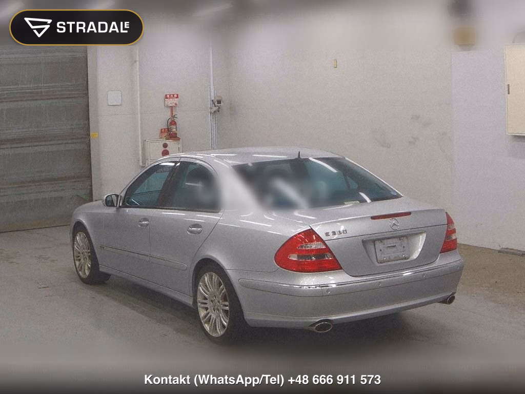MERCEDES BENZ E-CLASS 4D E350 AVANTGARDE SPORTS EDITION, miniaturka 3