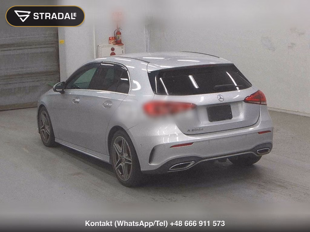 MERCEDES BENZ A-CLASS A200D AMG LINE, miniaturka 3