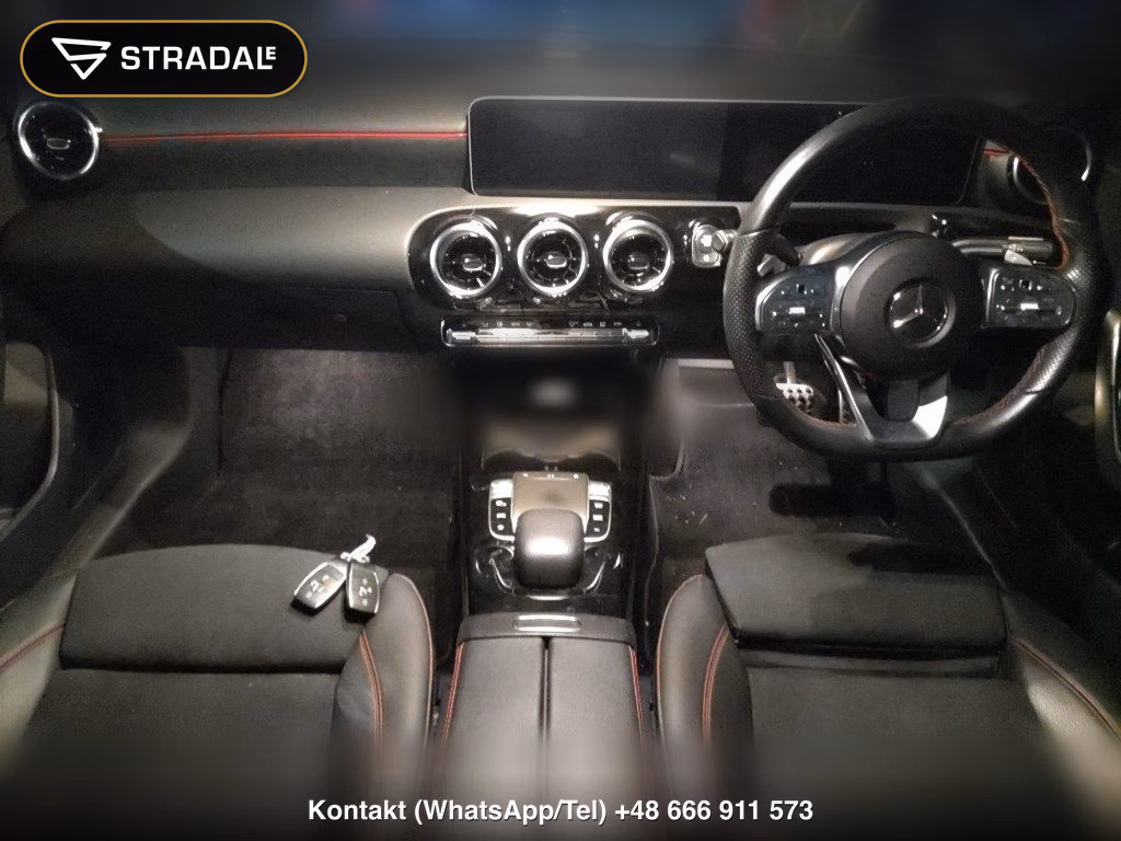 MERCEDES BENZ A-CLASS A200D AMG LINE, miniaturka 4