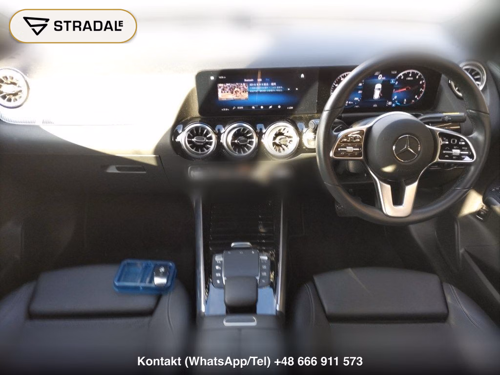MERCEDES BENZ GLA-CLASS GLA180, miniaturka 4