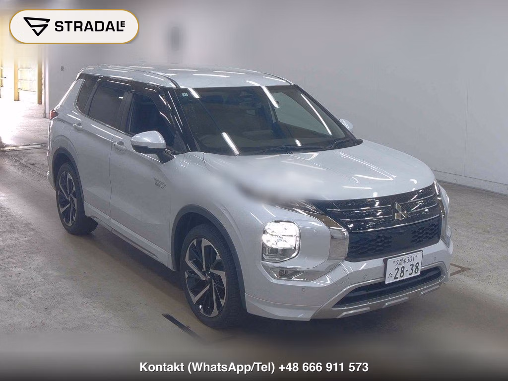 MITSUBISHI OUTLANDER PHEV 4WD G 2022, aukcja z Japonii, zdjęcie 1