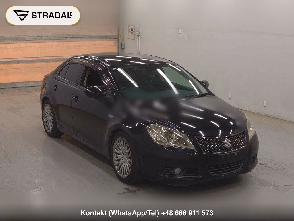 SUZUKI KIZASHI BASE GRADE 2013, aukcja z Japonii, zdjęcie 1